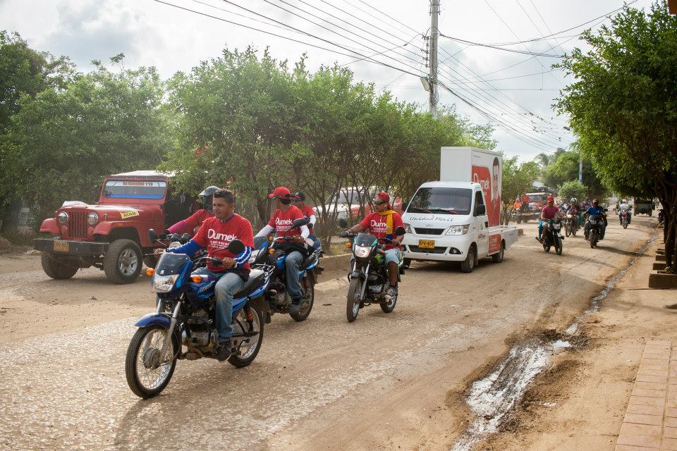 Political procession in El Carmen de Bolivar, Colombia. Anna Vogt 