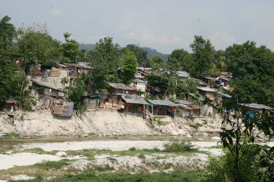 A bordos community. Anna Vogt